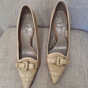Burberry Vintage patent leather pumps 36.5